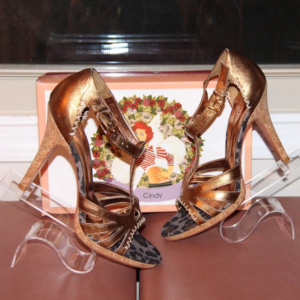 ❤️NEW! CINDY Royal Bronze T-Strap Cork Heel Sandal